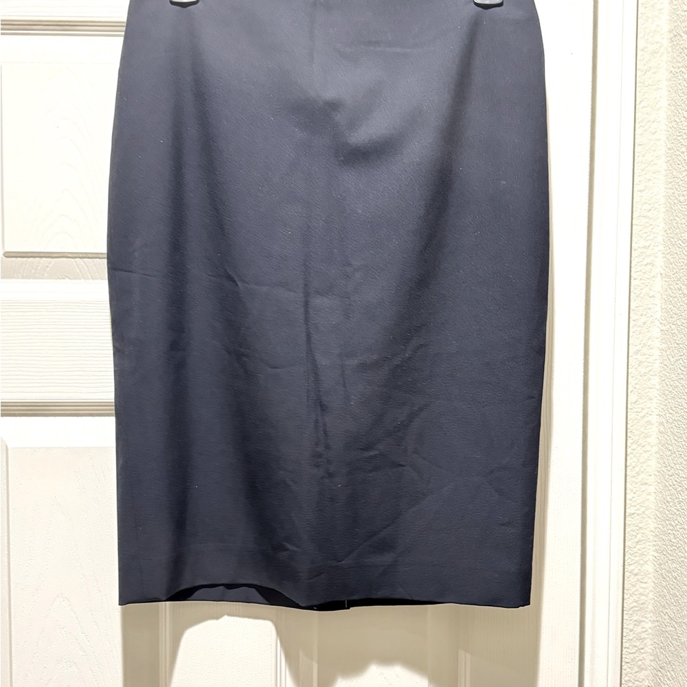 Pencil skirt, Ann Taylor, black size 4